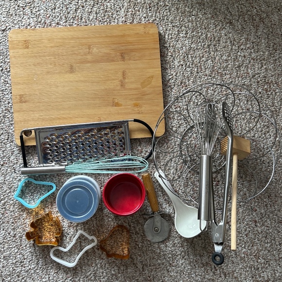 Kitchen Gadgets - Picture 1 of 10